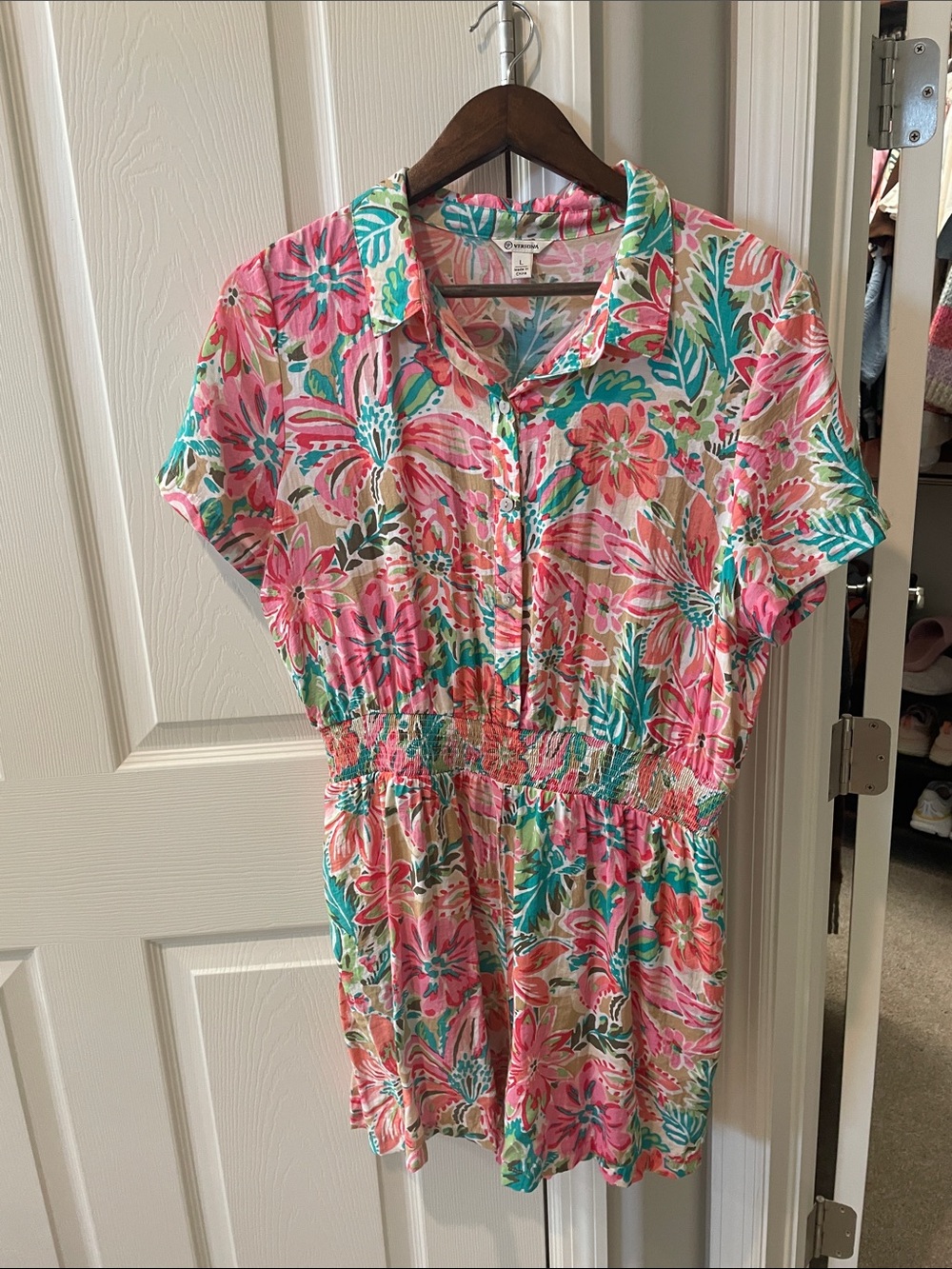 Versona Tropical Floral Short Sleeve Romper in Pink, Teal, Coral, Cream
